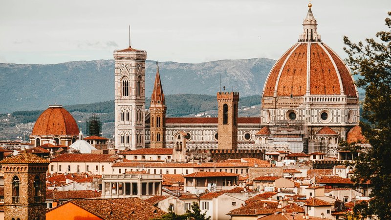Realz it a Italy